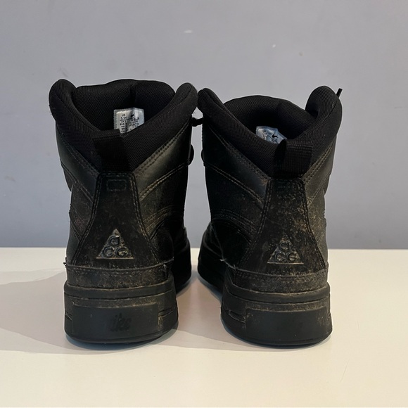 Nike ACG Woodside 2 High Boys Size 5.5Y - Picture 2 of 6